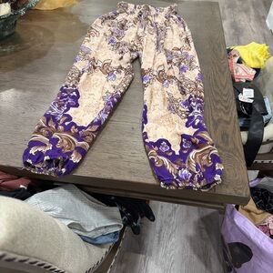 Purple and Cream Floral Women's Leggings